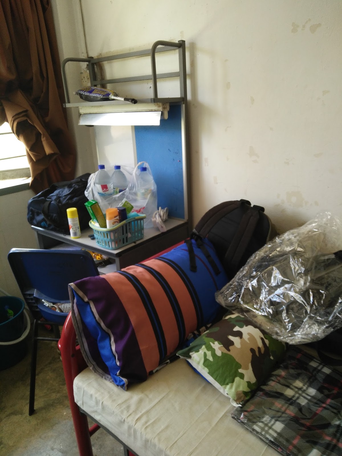 Persiapan Barang Untuk Masuk Asrama Diana Dy