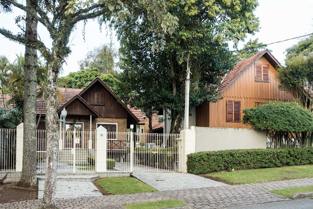 Casa de madeira na Simão Bolivar
