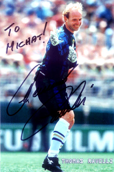 Gant De Gardien Autographié Par Thomas Ravelli Goteborg No Match Worn