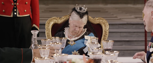 Victoria and Abdul: Film Review 