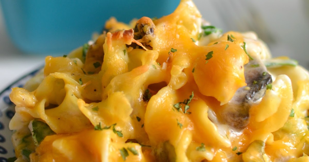 Cheesy Chicken, Spinach and Mushroom Noodle Casserole Recipe