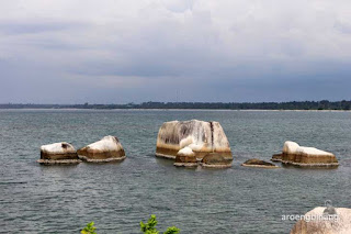 pantai tanjung kelayang belitung