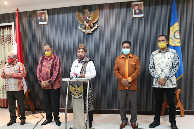 Jefirstson Riwu Kore dan Hermanus Man Ajak Warga Kota Kupang Maknai HUT-134 dengan Syukur