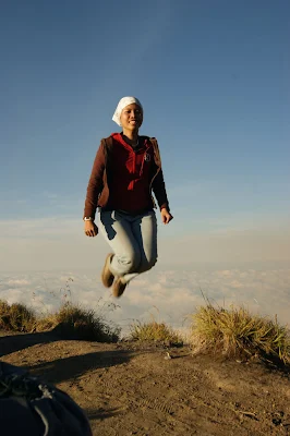 Jump at Plawangan Sembalun an latitude 2639 meter of Mount Rinjani