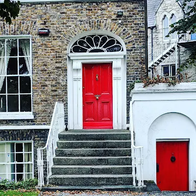 Dublin in a Day: Red Georgian Door in Rathmines