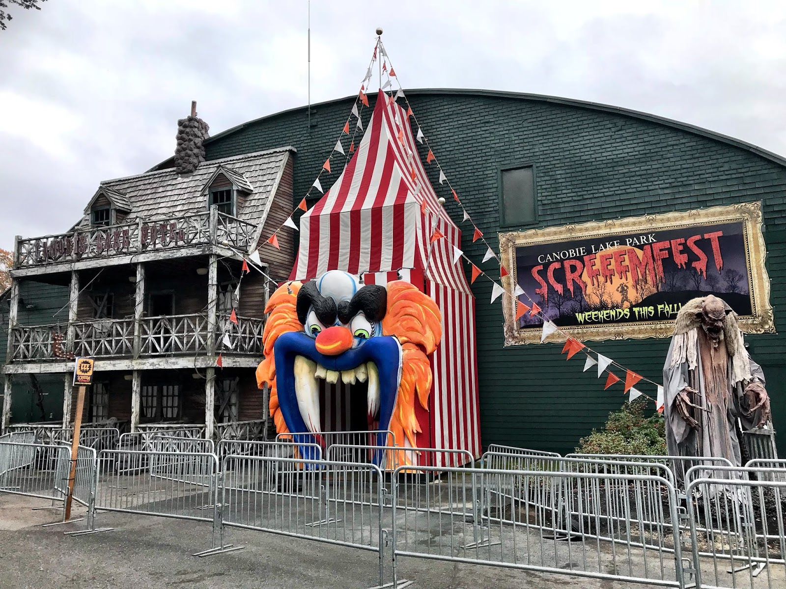 Evan and Lauren's Cool Blog Can you handle Screeemfest at Canobie Lake