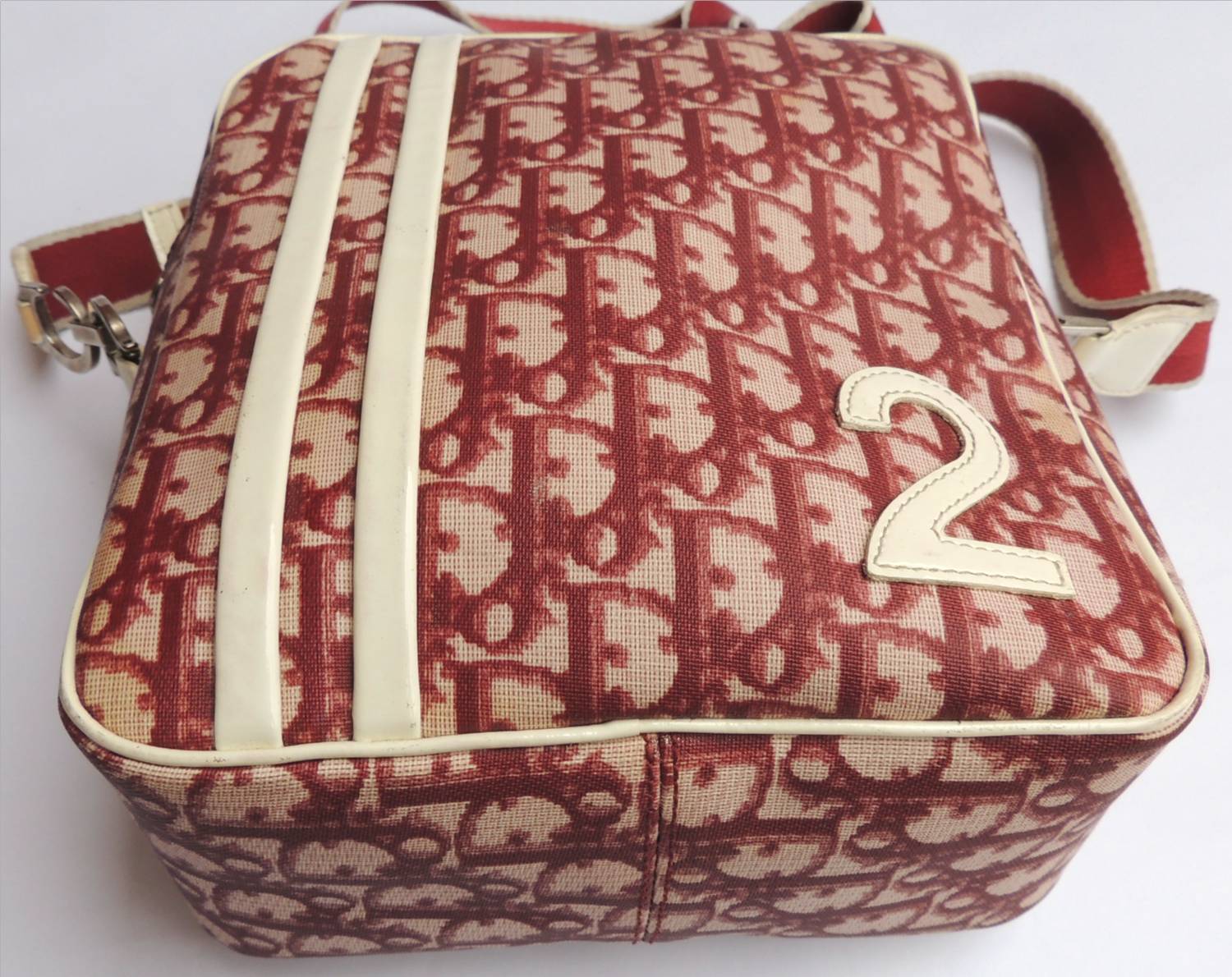 Janji Laku Authentic CHRISTIAN DIOR Cross Body Messenger Sling Bag