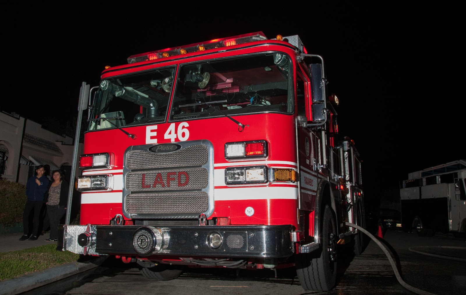 LAFD - Auto Fire - E46 - 2-22-13 ~ FireWXPhoto