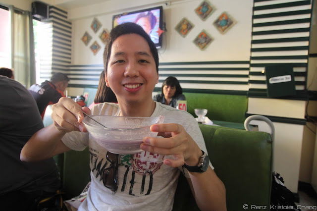Renz Cheng (me) with the DJC Halo Halo!