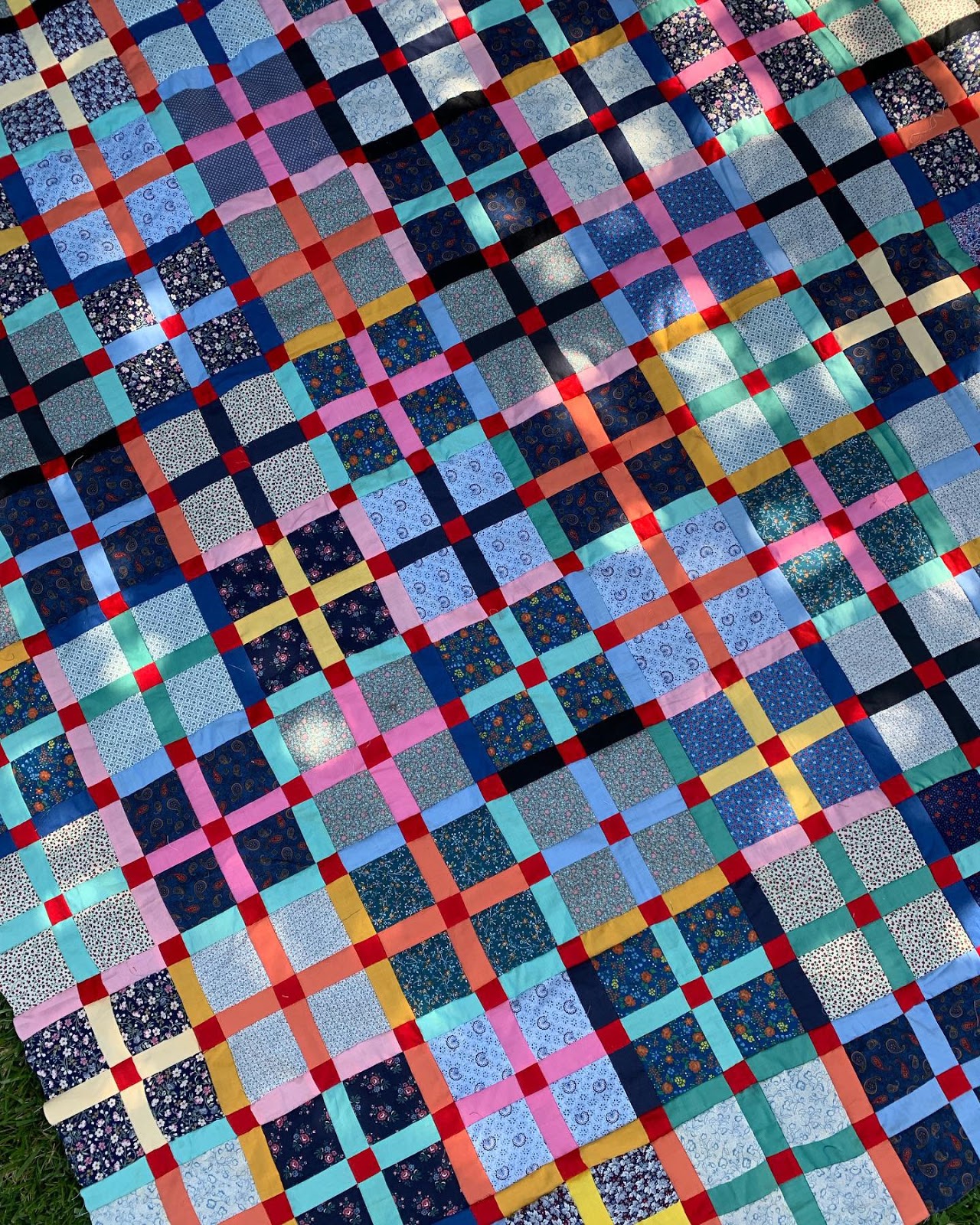 Love Laugh Quilt Monday Making