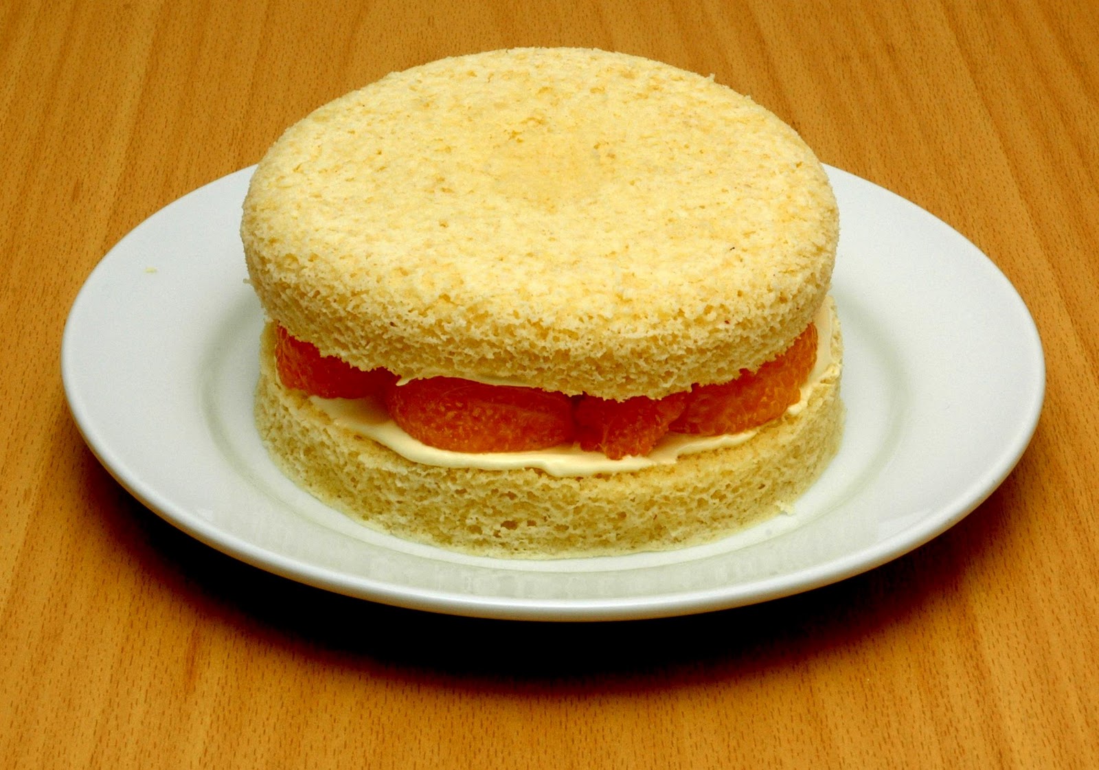 The Low Carb Diabetic Mandarin orange and cream lowcarb sponge cake.