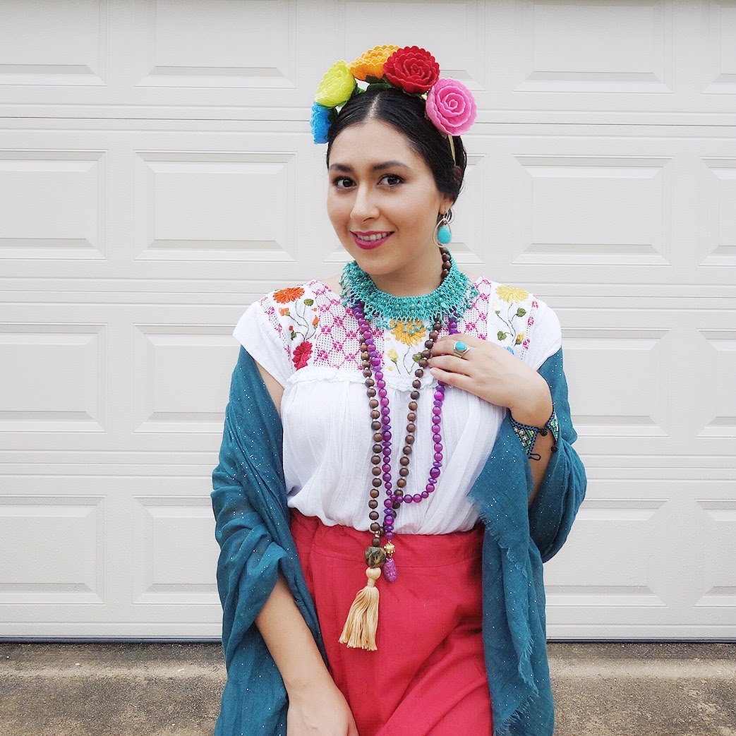 DIY Halloween Costumes Steals Treast Irasema Ortiz