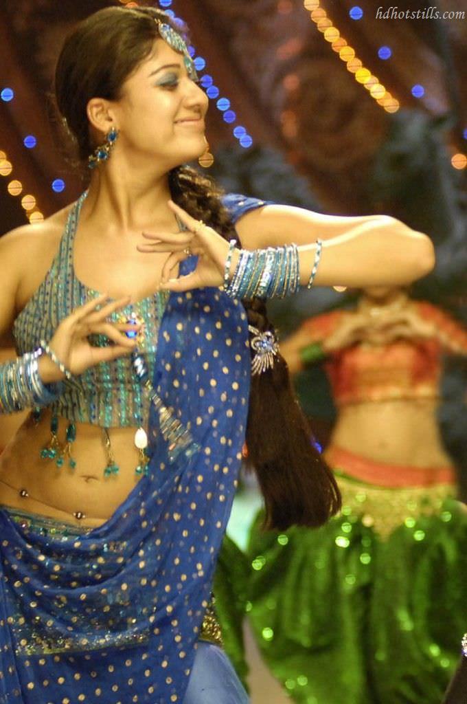 Nayantara Hot Navel Show Photos |Navel Gallery - Indian Actress