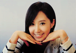 Yuri+SNSD+Cute+Closeup+GIF+%25286%2529.g