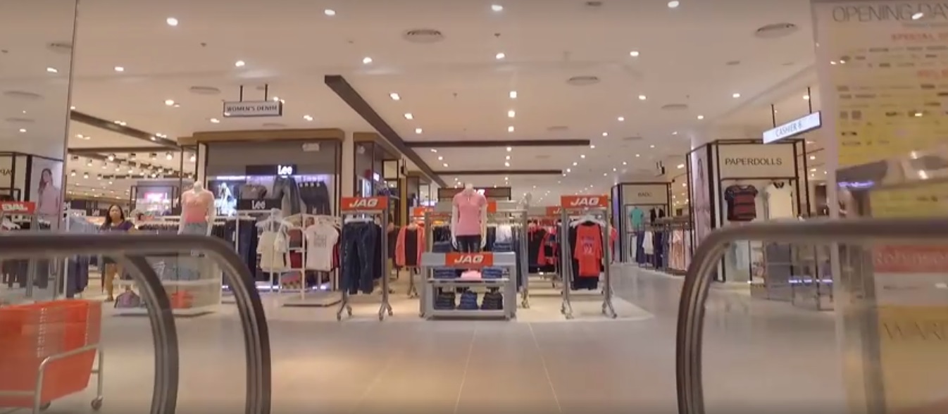 Robinsons Department Store at Ayala Malls South Park