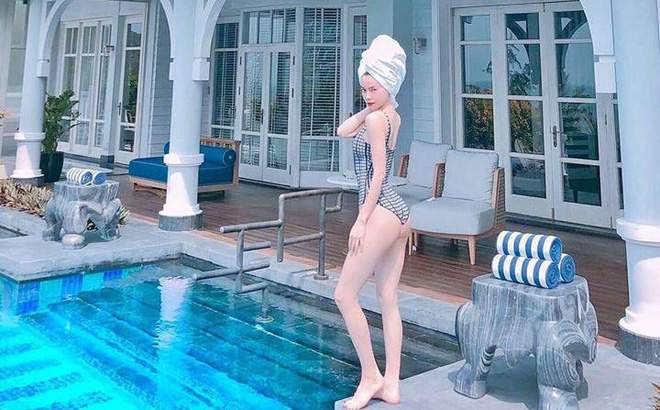 Hồ Ngọc Hà đăng ảnh bikini nóng bỏng, thừa nhận sống ảo