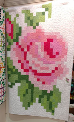 Quilt Taffy: Pixelated Rose Quilt KITS