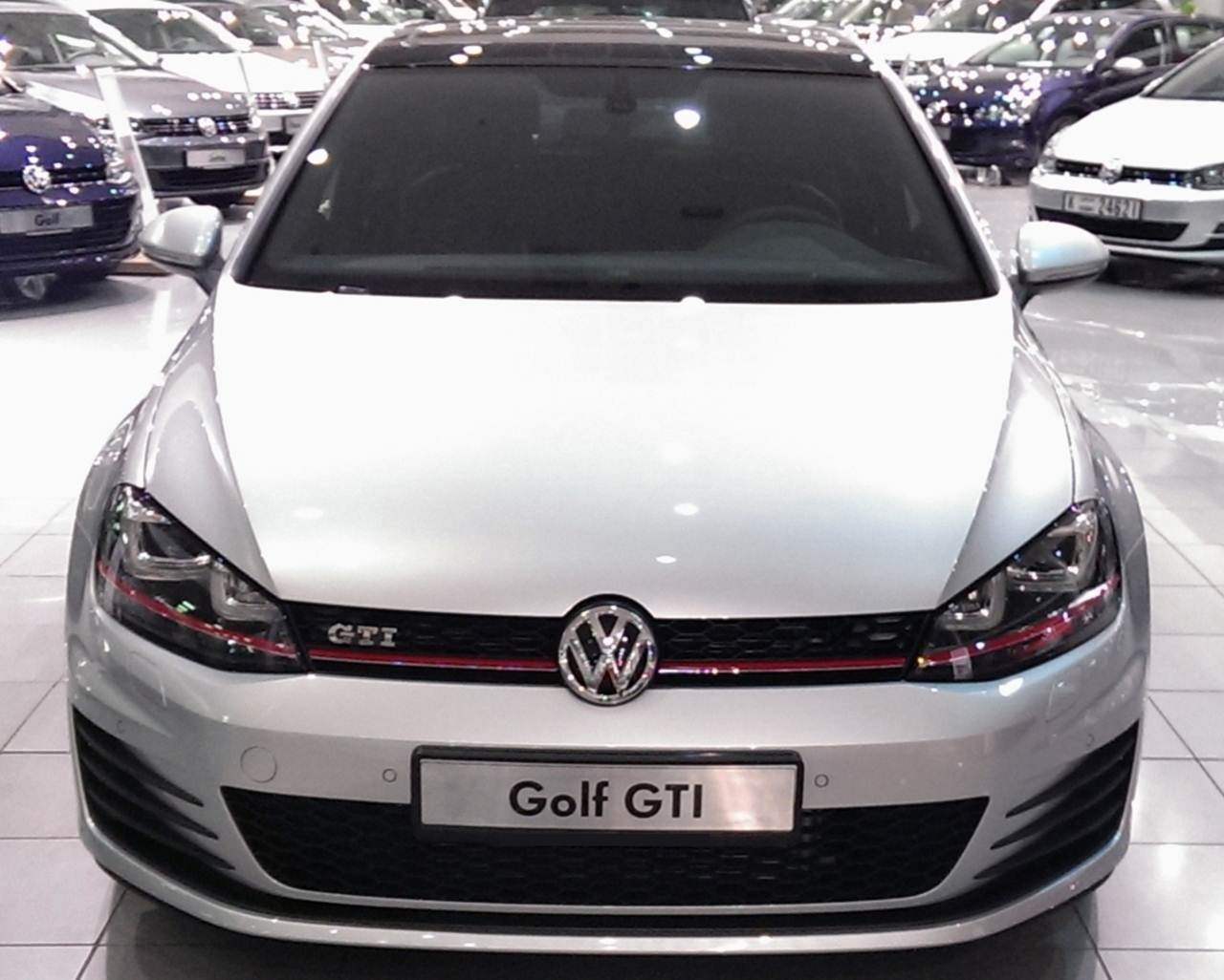 VW Golf GTI 2014 beira a perfeição