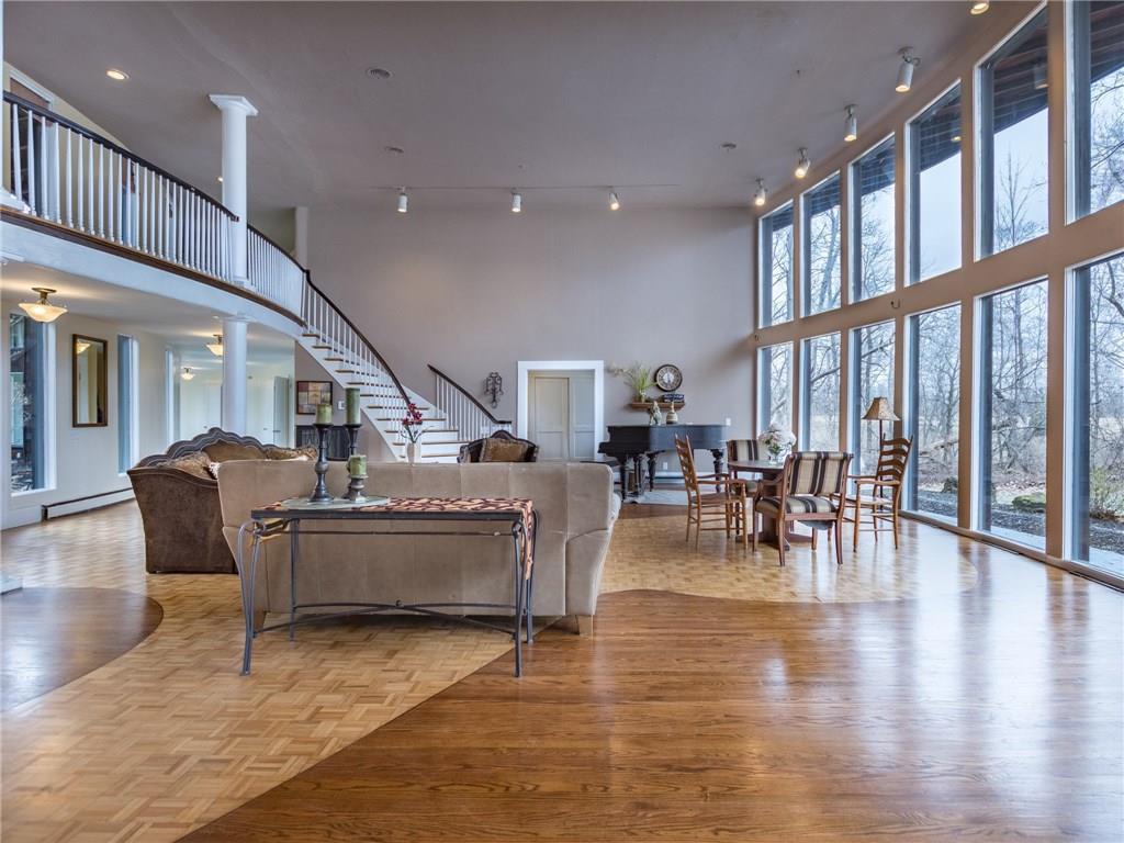 Sweet House Dreams 1967 Round House in Victor, New York