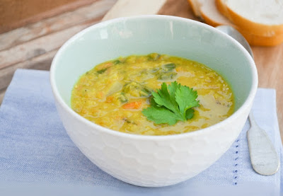 Spiced carrot, lentil and spinach soup