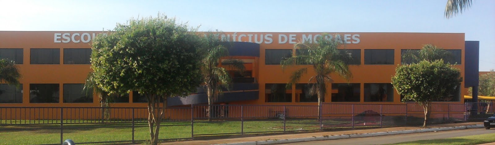 Escola Municipal Vinícius de Moraes: CONTATO