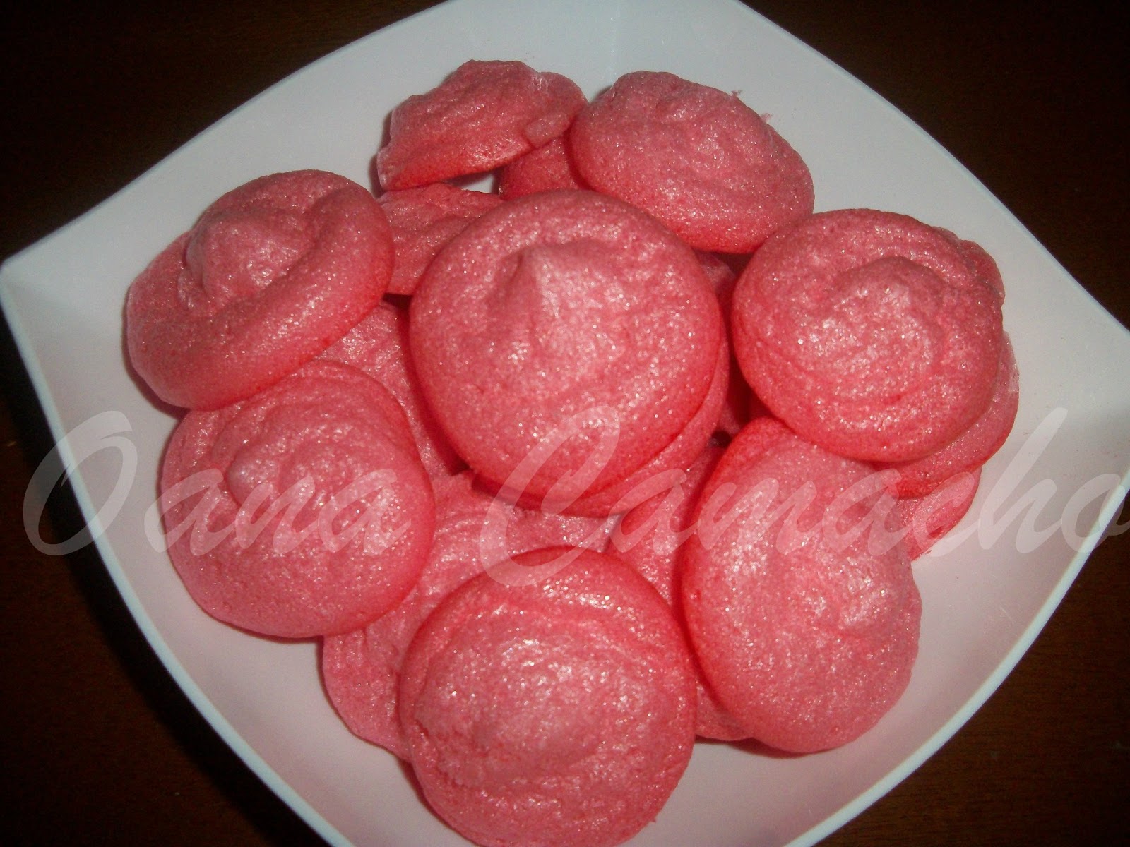 Cooking With Love Bezele Cu Zmeura Raspberry Meringue Cookies