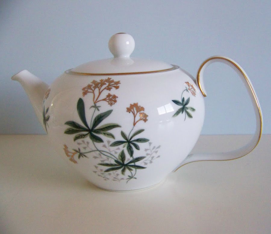 Xclusive Designs New Thrifting Find, A beautiful Noritake Tea Set