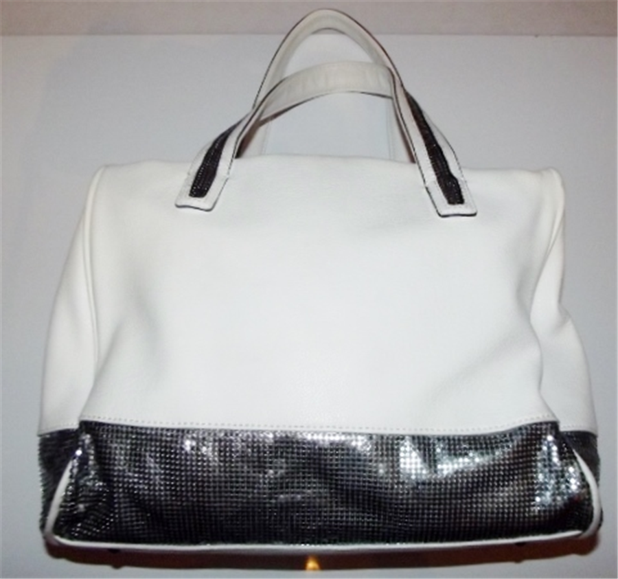 YUMI ON LINE: THIERRY MUGLER SAC WEEKEND TRENDY ETOILE