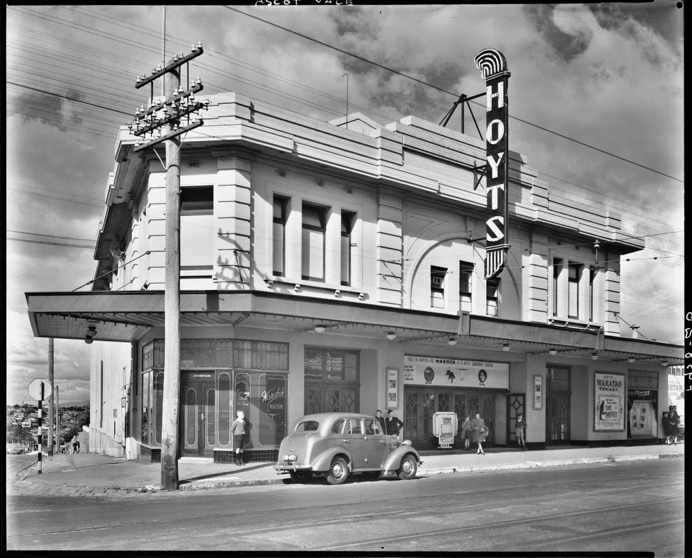 The Wonderful Waratah of Ascot Vale