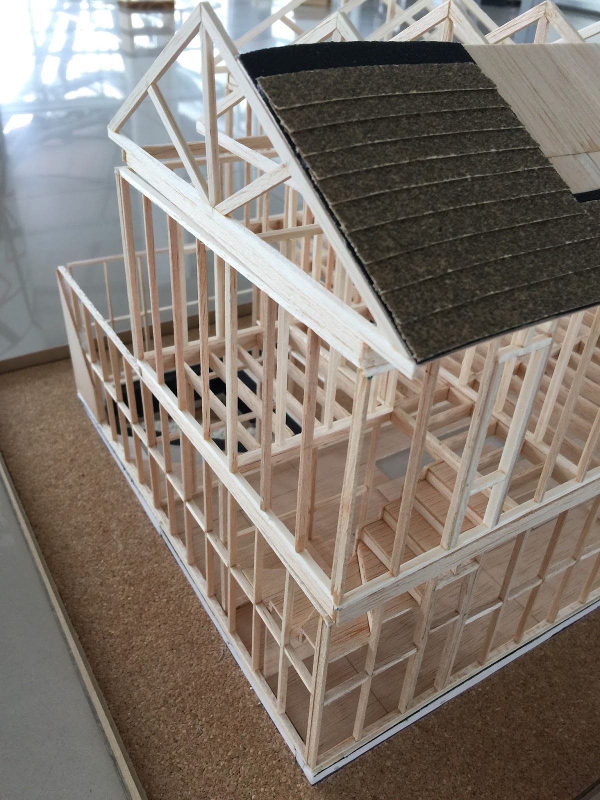 Tecnoedificación en Sistemas Estructurales: Modelo vivenda con