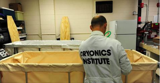 une adolescente obtient le droit d'être cryogénie