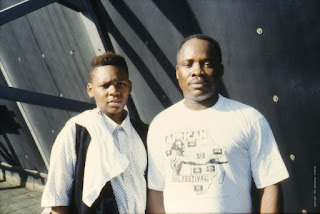 Ndombe Opetum with his son (Delft, 1991-08-03)