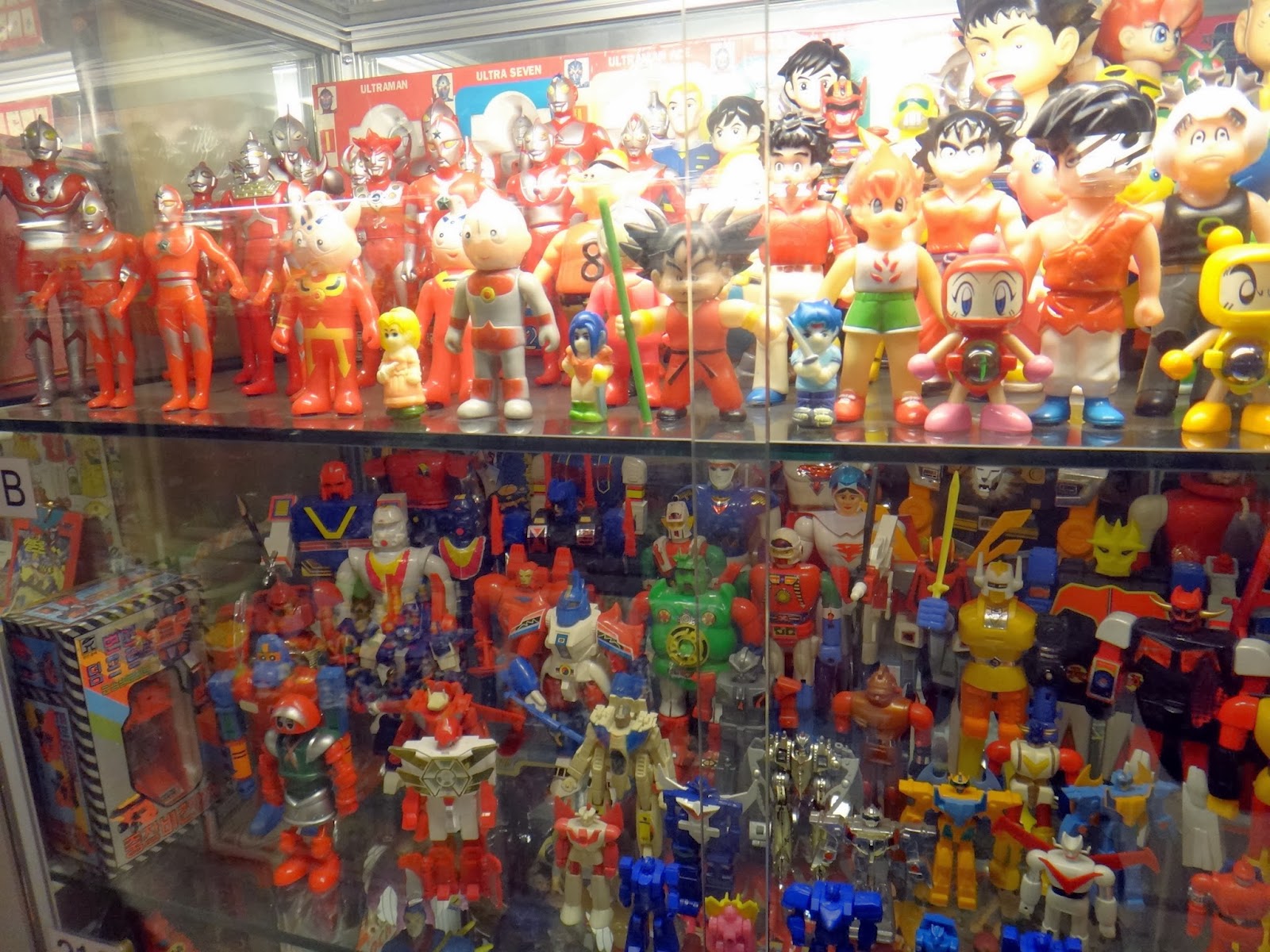 all-about-hongdae-in-korea-toy-store-museum