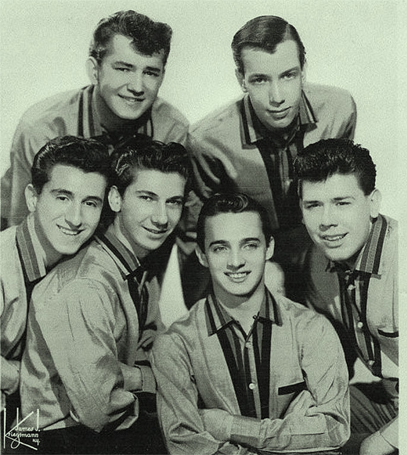 Doo Wop Singing Group 61