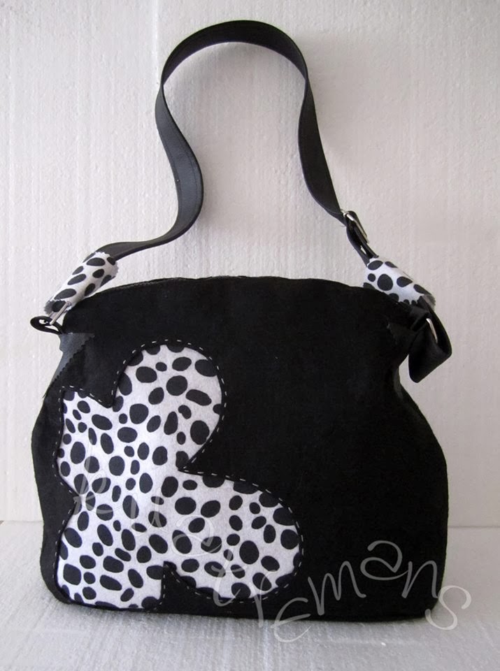 KUATREMANS BOLSOS DE FIELTRO KUATREMANS BOLSOS DE FIELTRO