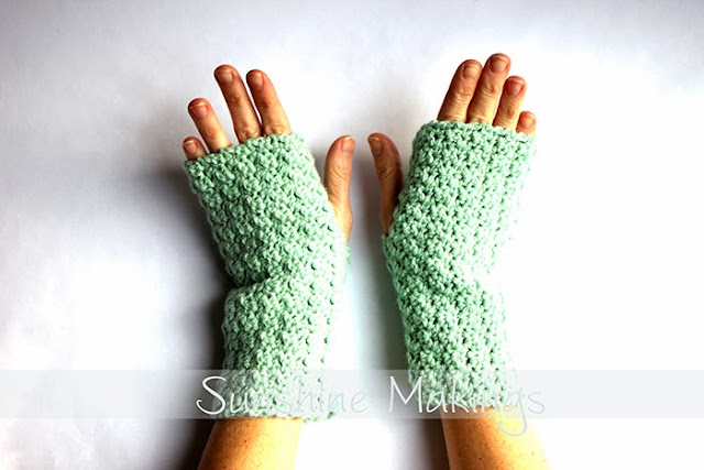 mint green fingerless mittens