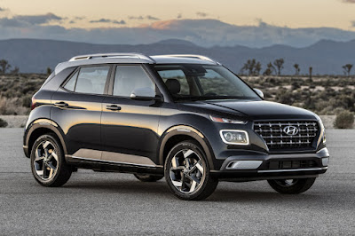 Hyundai Venue (2020) Front Side Hyundai Venue (2020) Front Side