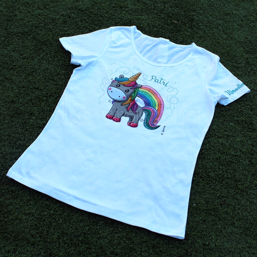 Camiseta unicornio