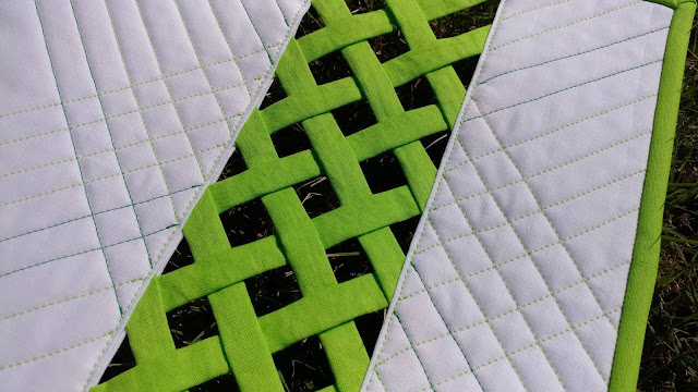 Modern open weave mini quilt