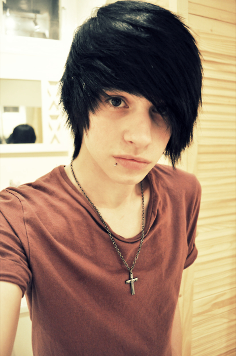 Young emo twink