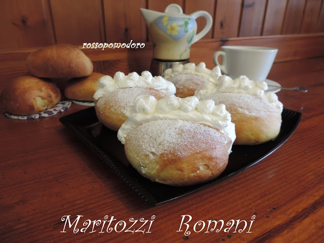 Fotografia della ricetta I maritozzi di Fabiola Falgone del blog Rossopomodoro