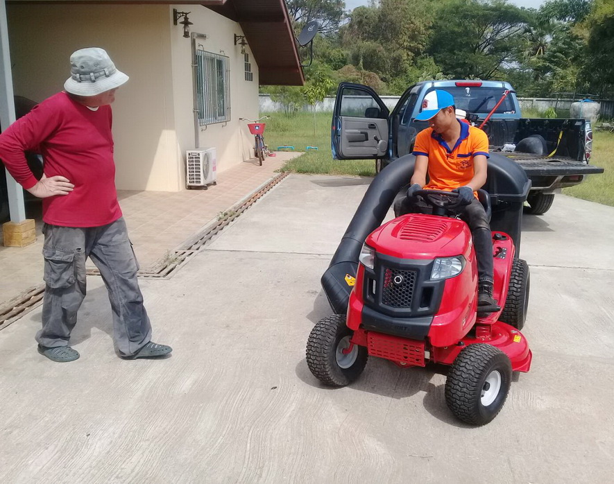 Buriram House Builder Buriram Isaan Makita Honda Troy Bilt Lawn Mower Delivery Koh Samui Thailand