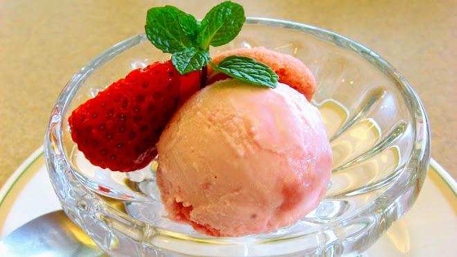 Crème glacée aux fruits ou à la vanille