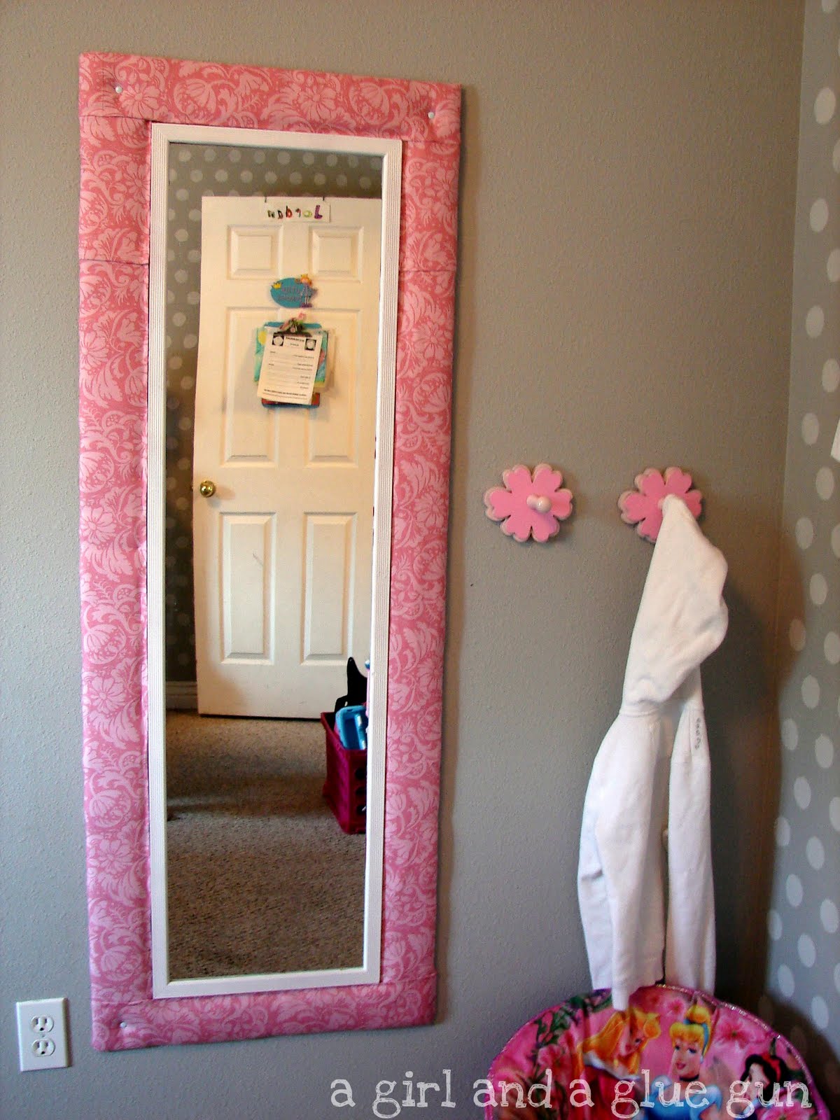 A girl and a glue gun: mirror mirror on the wall...