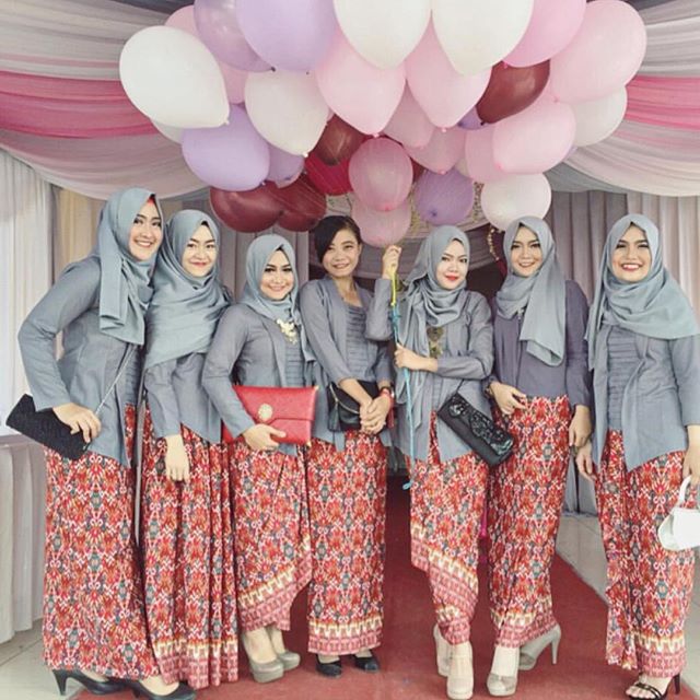 Tips Memilih Model Kebaya Modern Terbaru Tips Memilih Kebaya