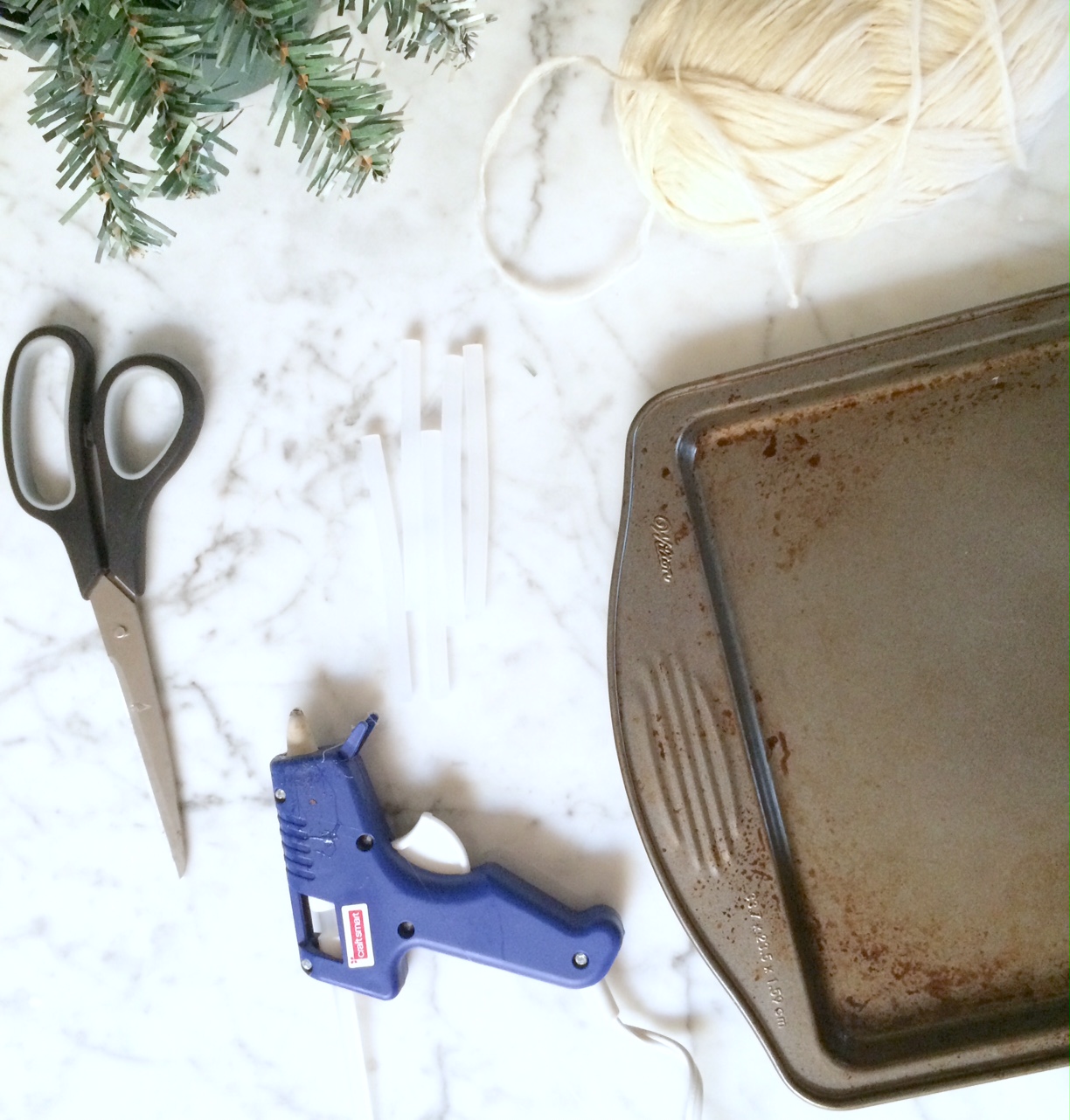 DIY Glue Gun Icicles Harlow & Thistle