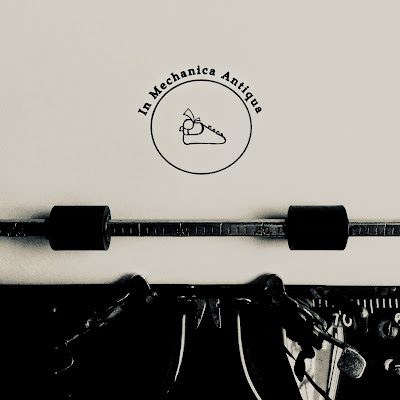 In-Mechanica-Antiqua-Typewriters-Lucas-Dul