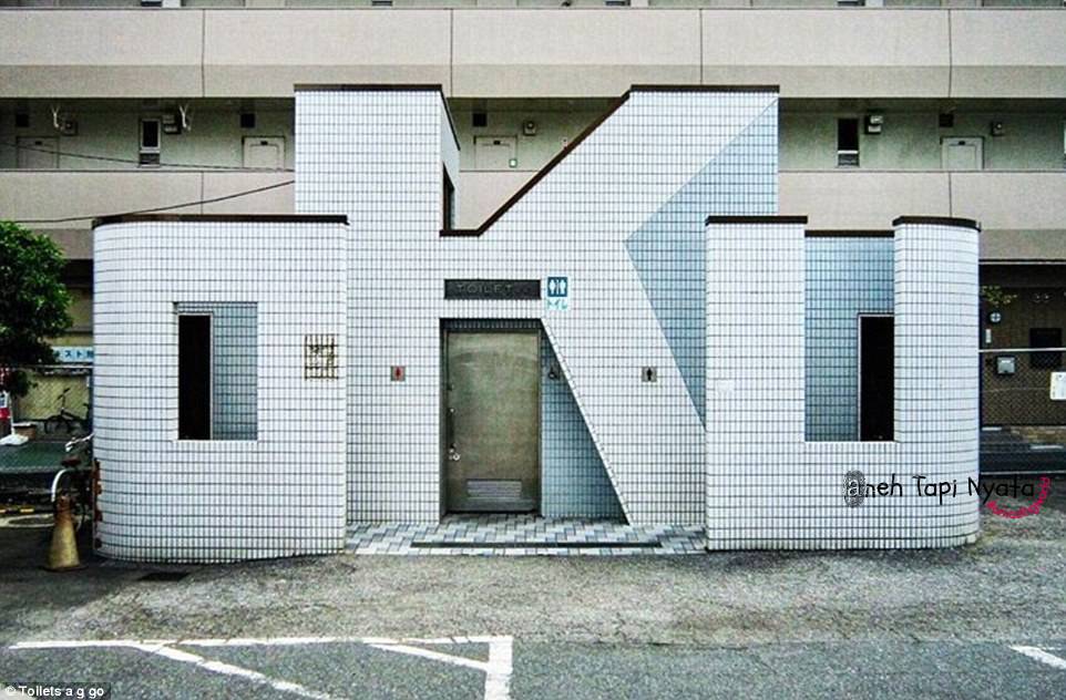 Inikah Toilet Paling Aneh di Dunia? Part 1 Berita Aneh Tapi Nyata™ 