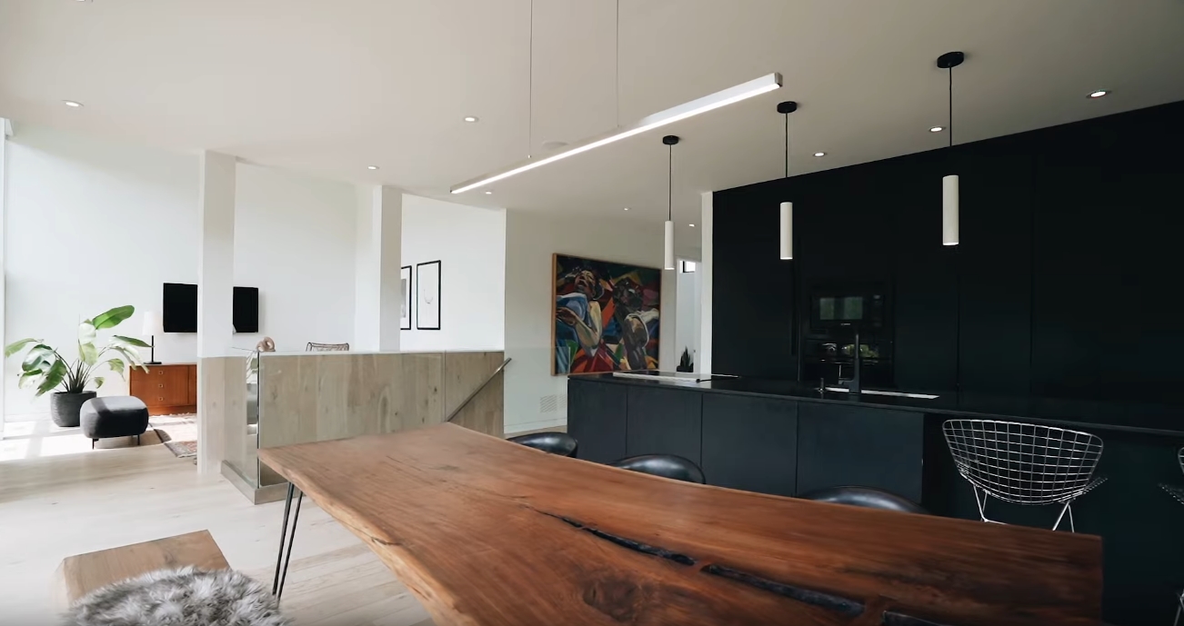 Home Interior Design Tour vs. 5542 Winston Churchill Blvd, Erin, Ontario