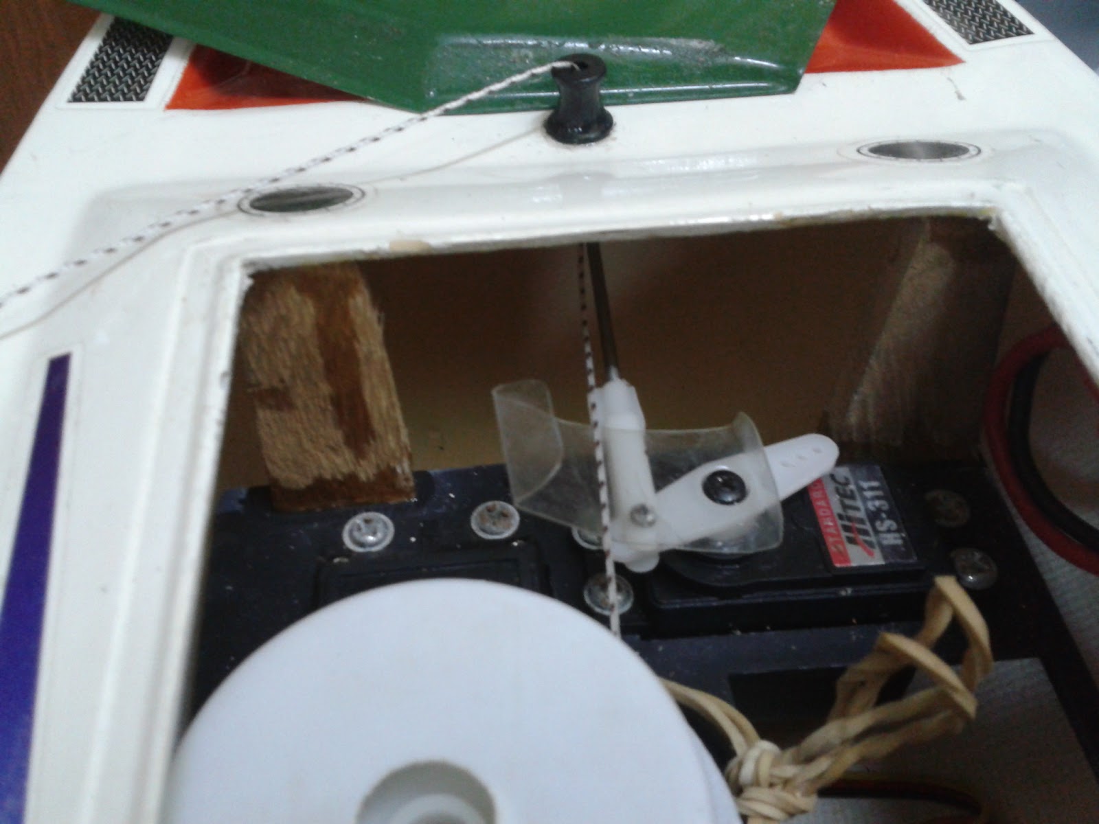 Kaysee RC World Surmount RC Sailboat